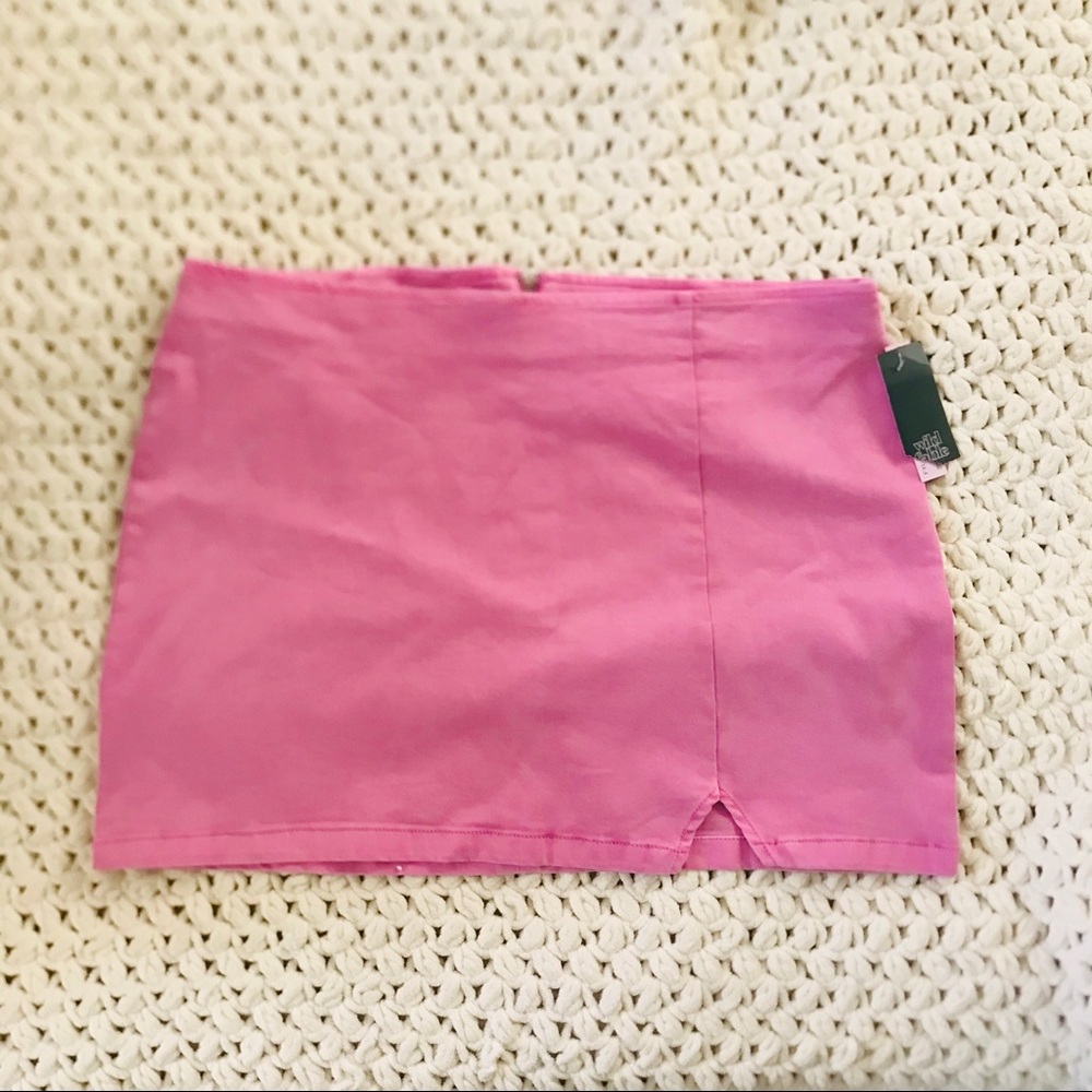 nwt pink skirt